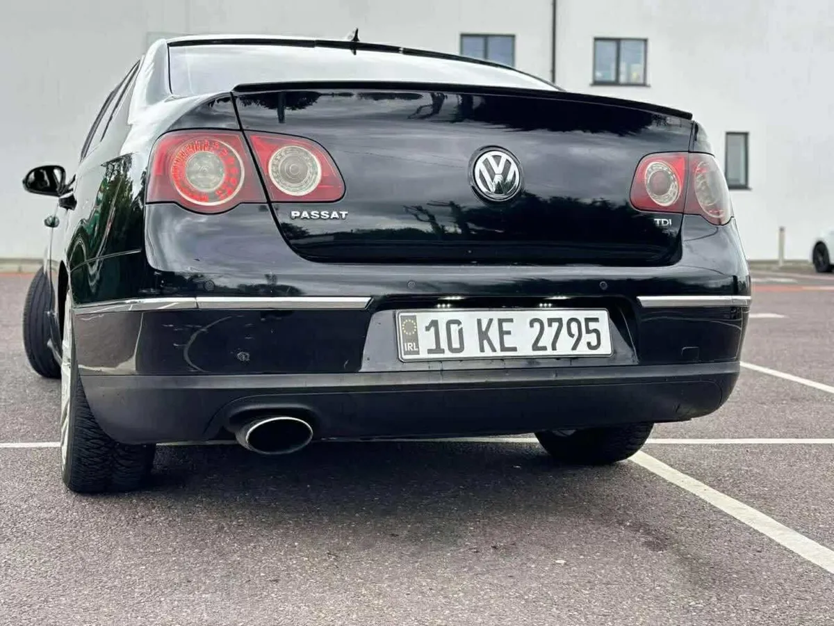 2010 Vw Passat 1.6TDI - Image 4