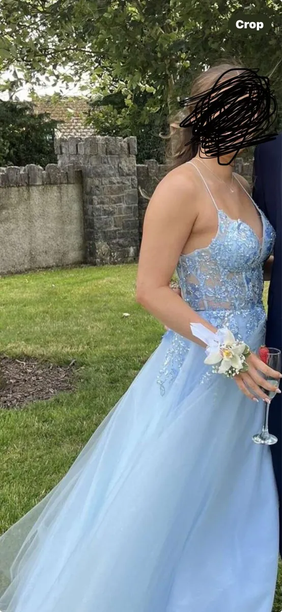 Debs dress - Image 4