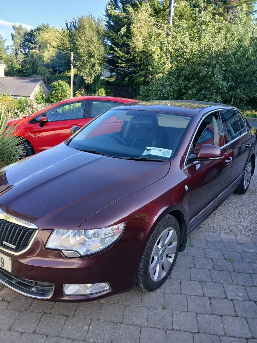 SKODA SUPERB GREENLINE - Image 1