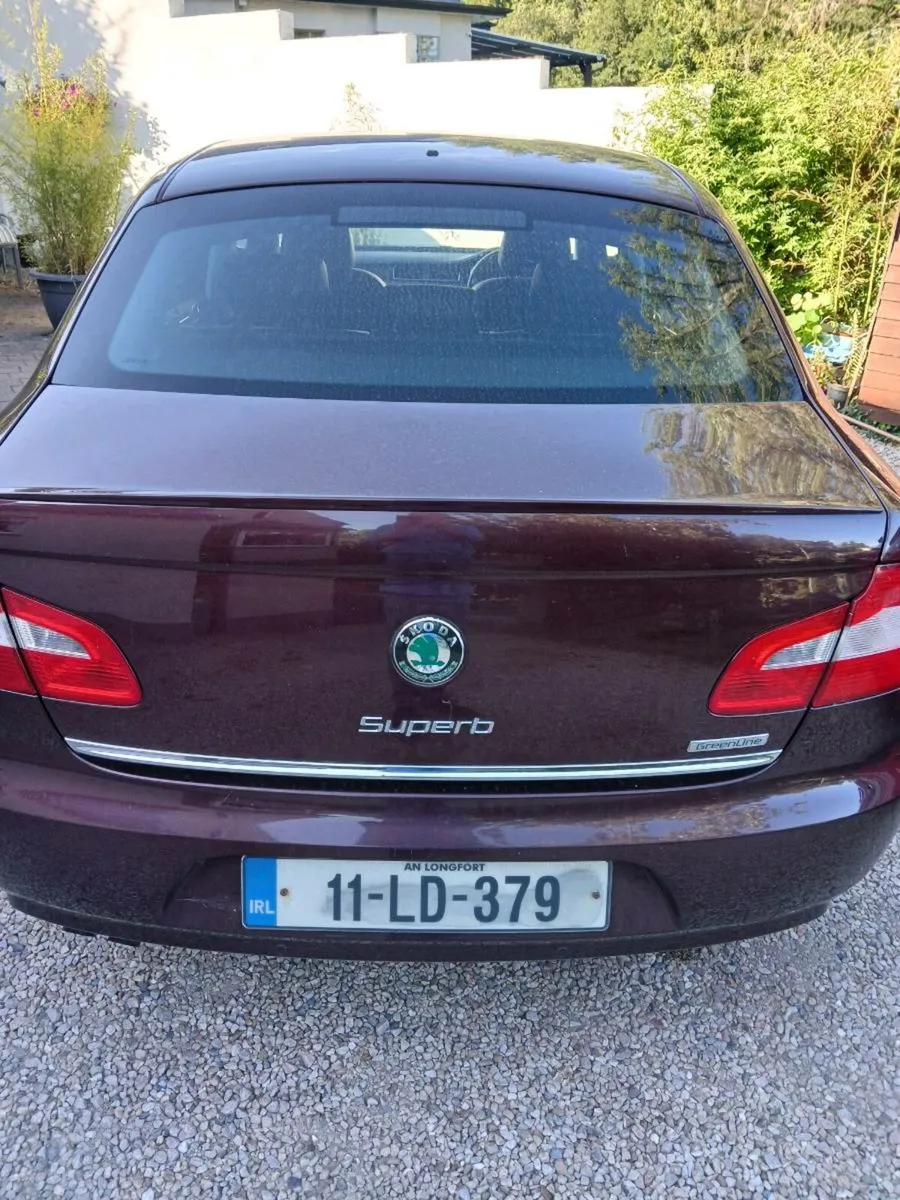 SKODA SUPERB GREENLINE - Image 4