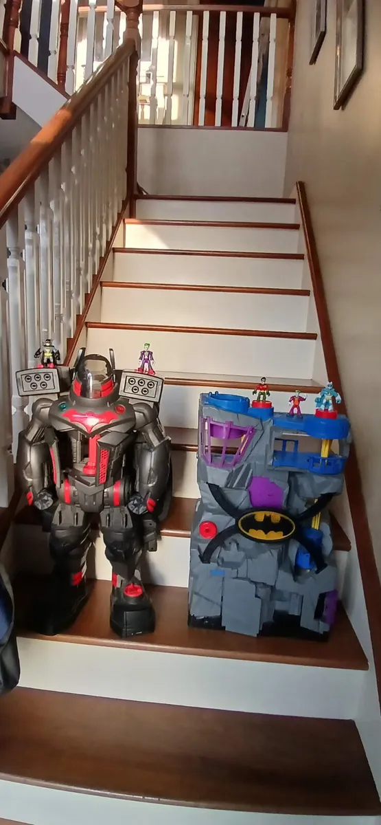 Toys - Image 2