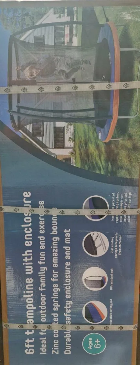 6 ft trampoline with enclosure, Brand new - Image 3