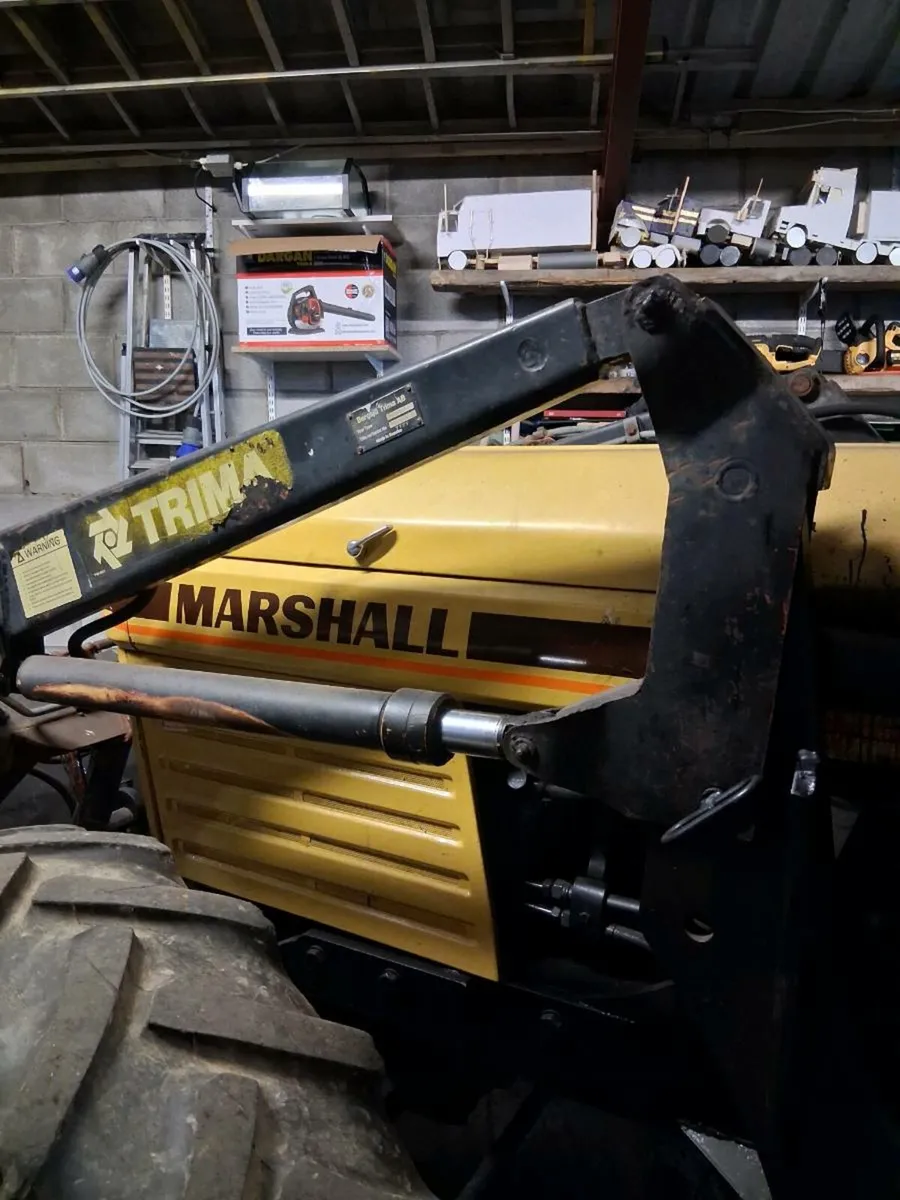 Trima front loader - Image 2