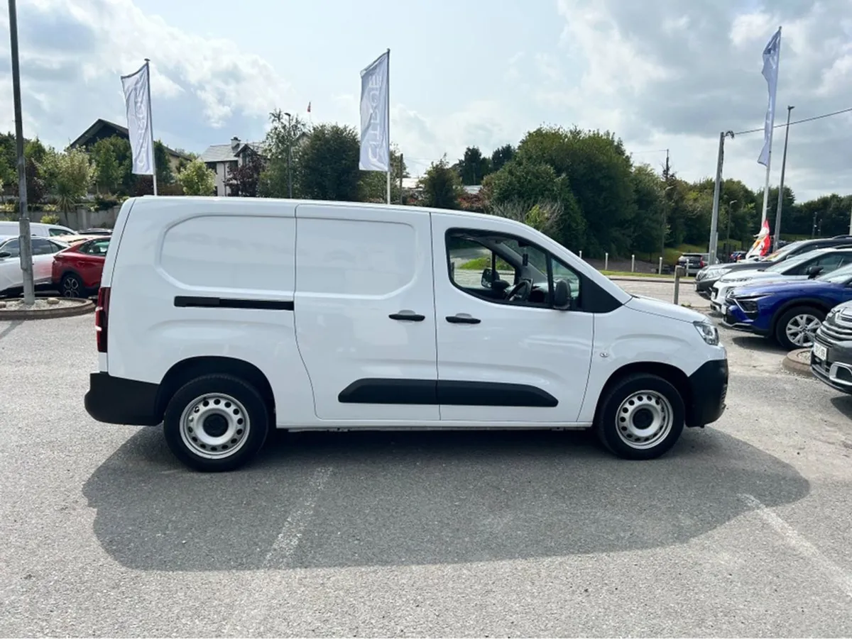 Citroen Berlingo LX Bluehdi 100 LWB 1. - Image 2