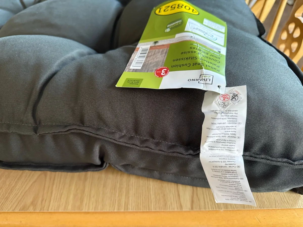 Garden furniture cushions - Image 2