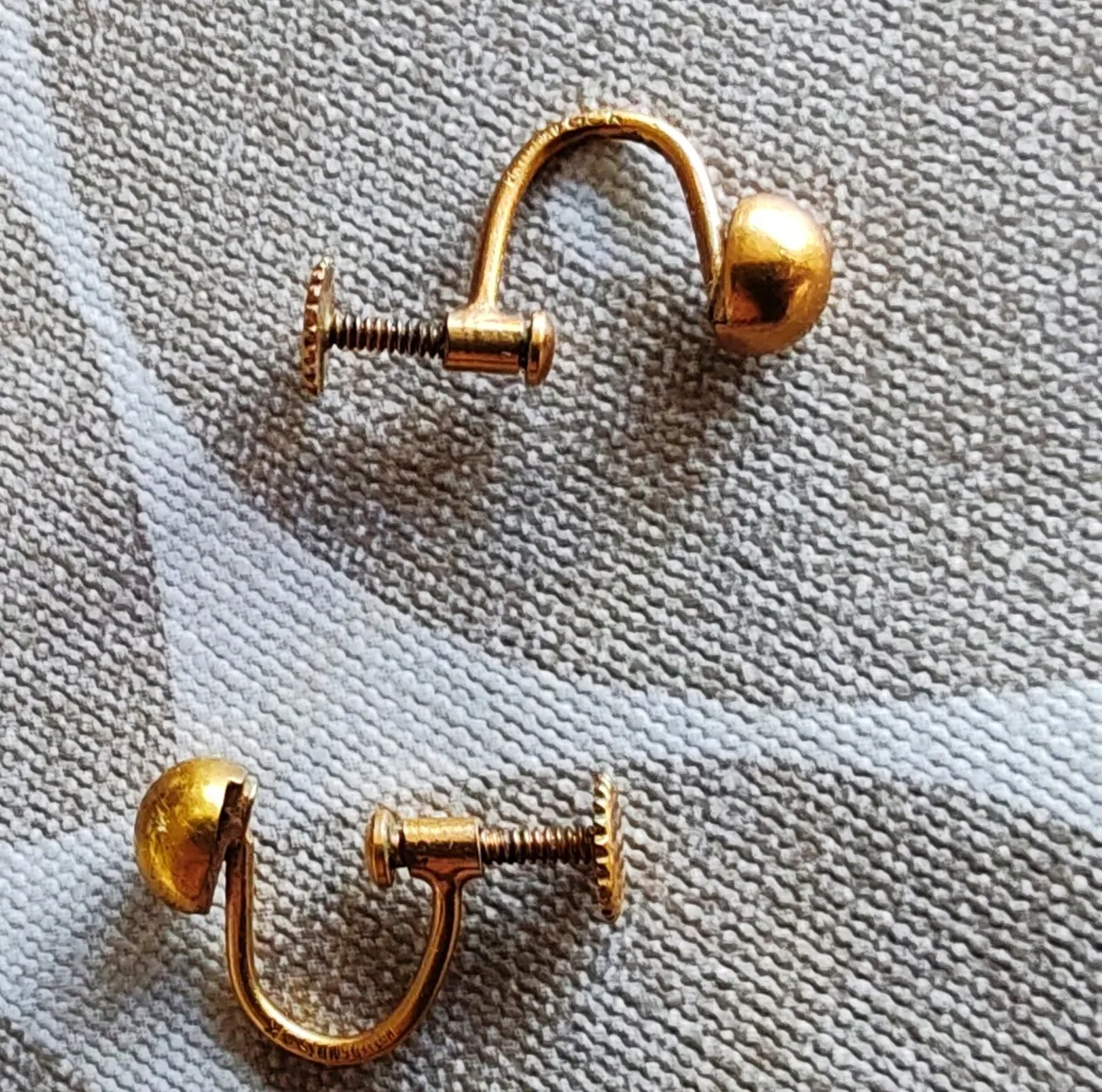 Vintage gold plated earrings - Image 4