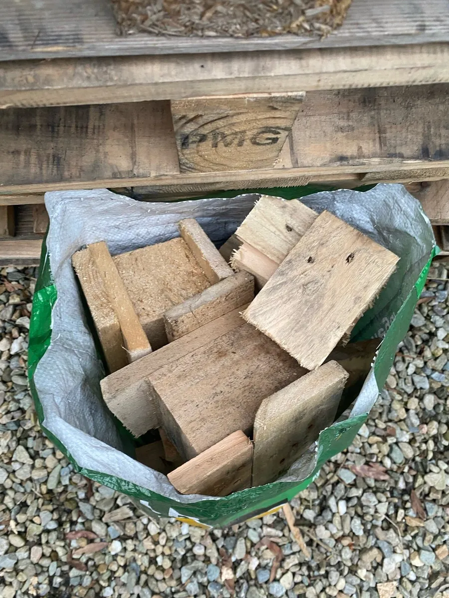 Pallets for kindling or firewood - Image 3