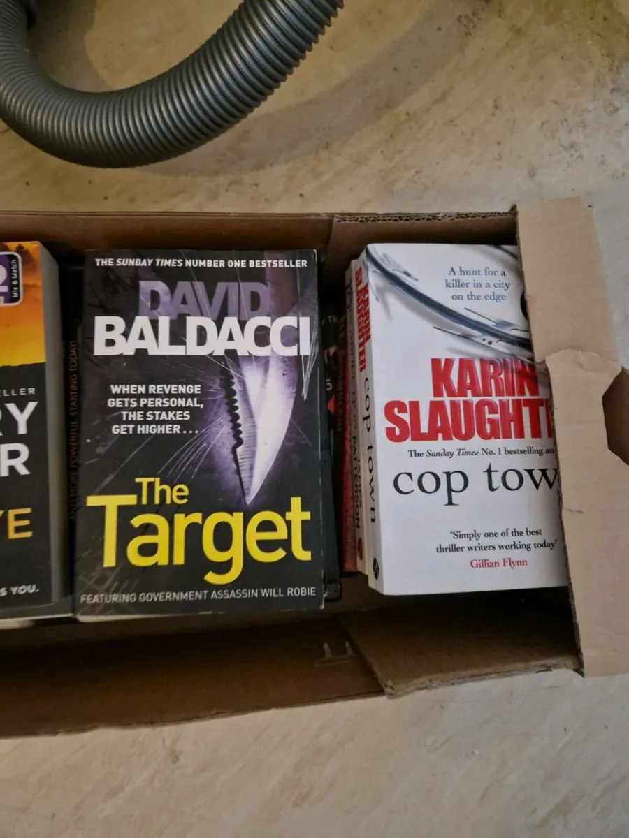 Books fiction - Image 3