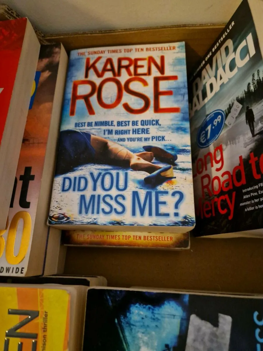 Books fiction - Image 4