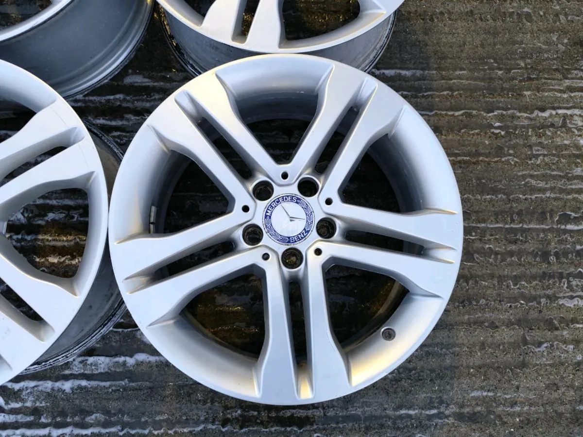 18" Mercedes alloy wheels - Image 3
