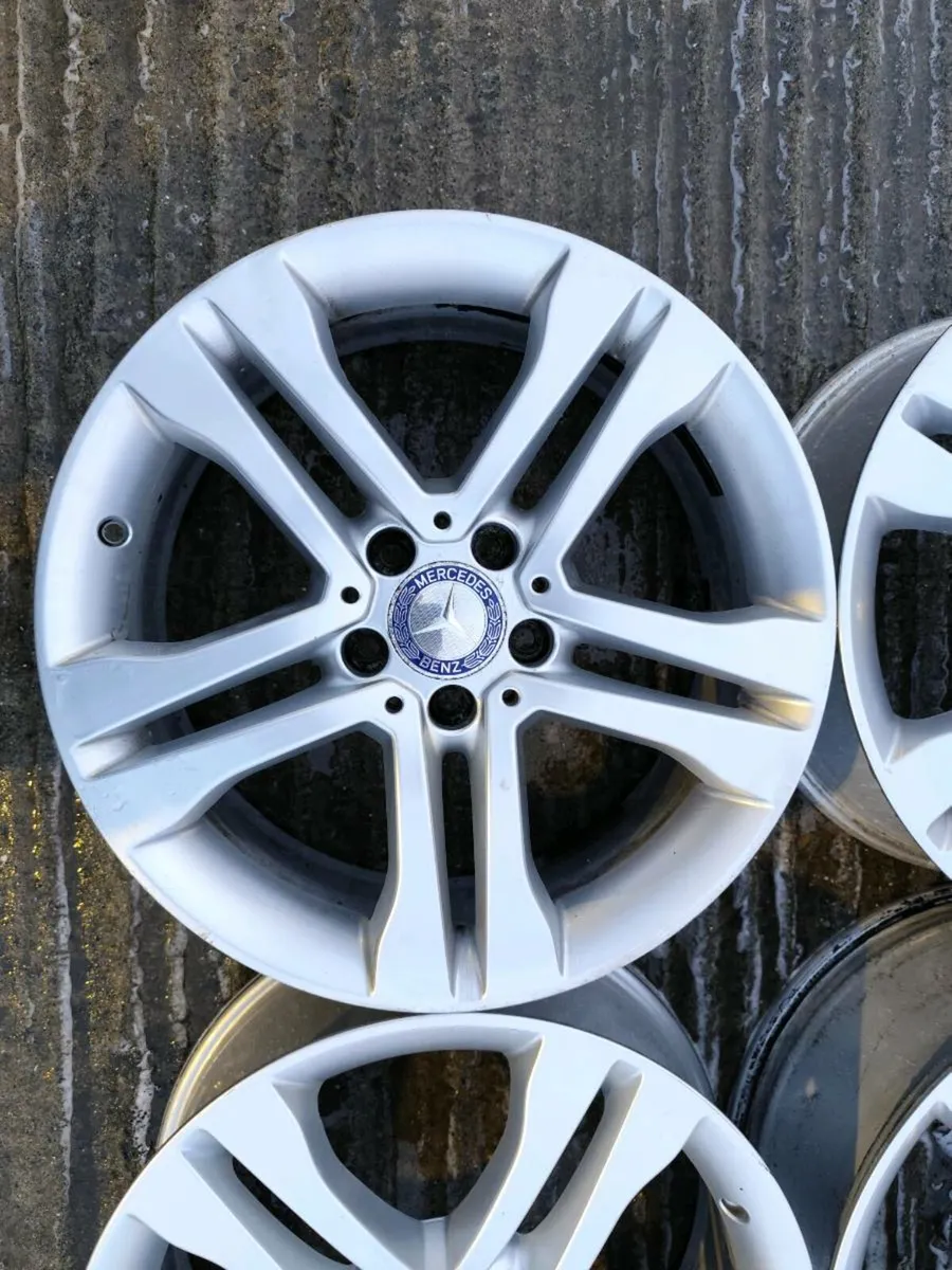 18" Mercedes alloy wheels - Image 4