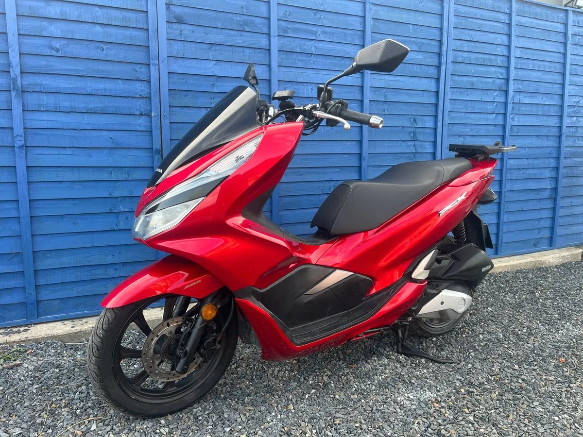 Honda PCX 2020 - Image 1