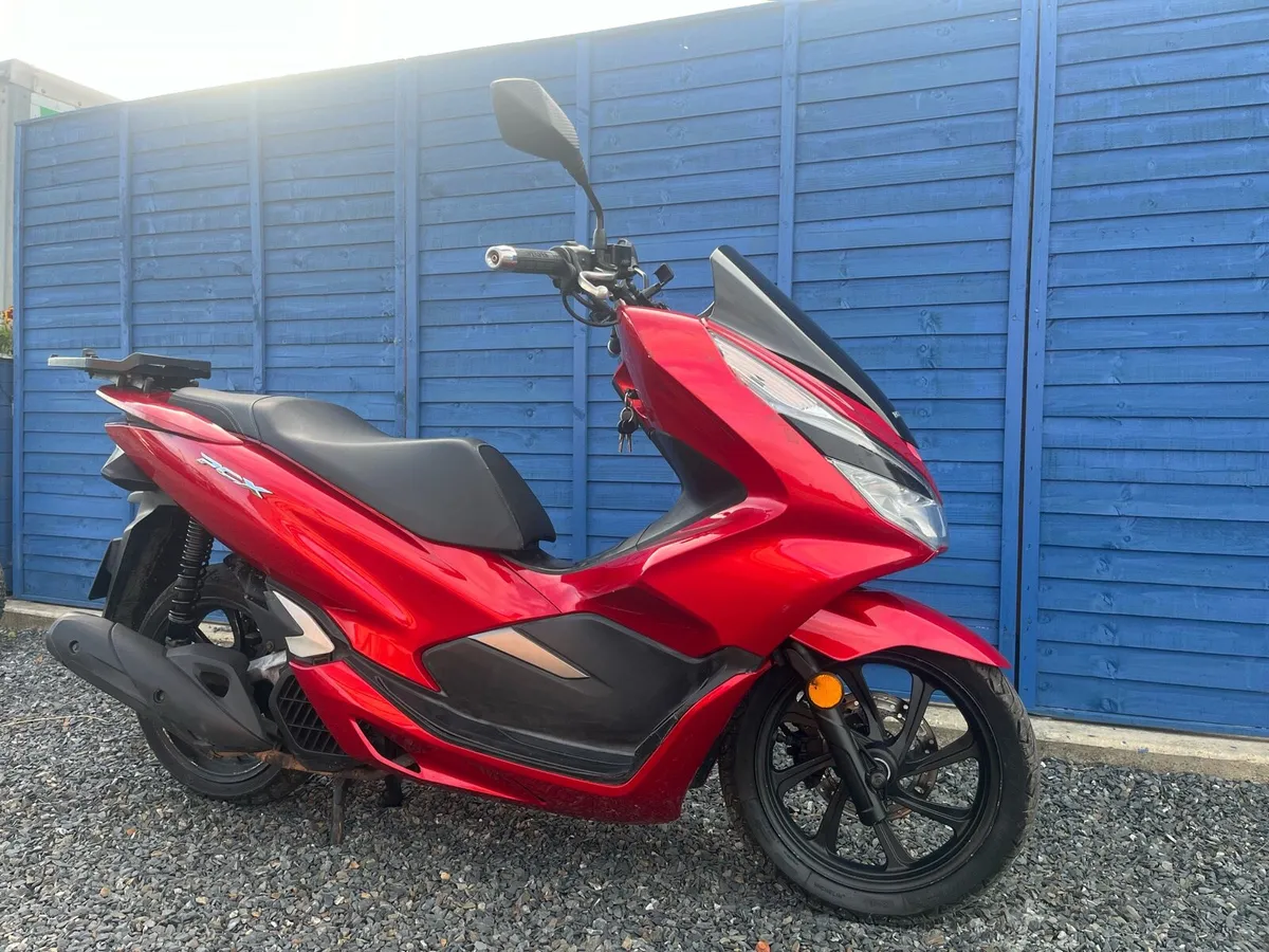 Honda PCX 2020 - Image 2