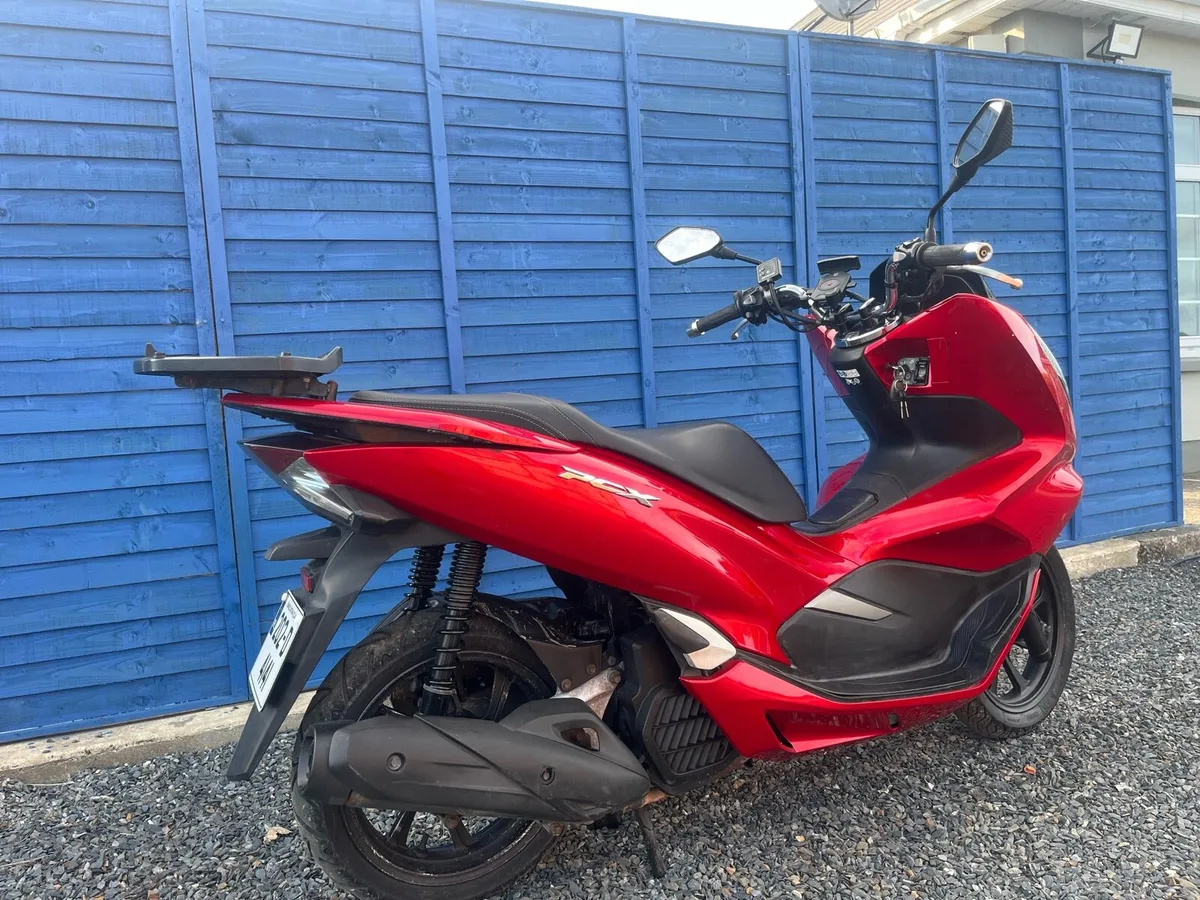 Honda PCX 2020 - Image 4