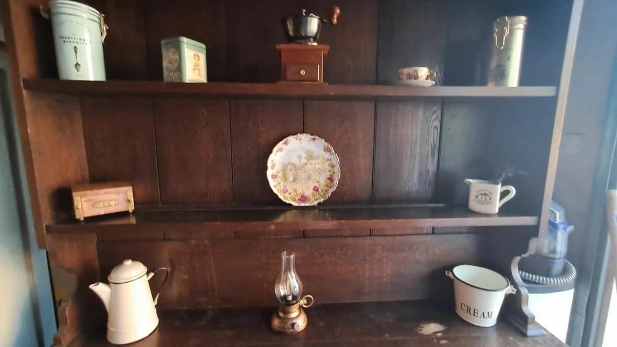 Antique oak welsh 2 part dresser - Image 4