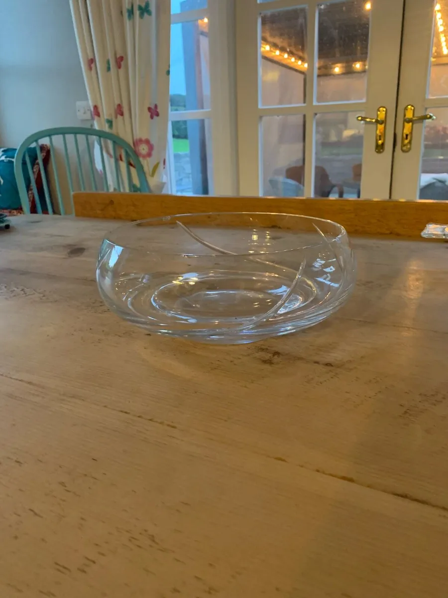 Louise Kennedy glass bowl - Image 1