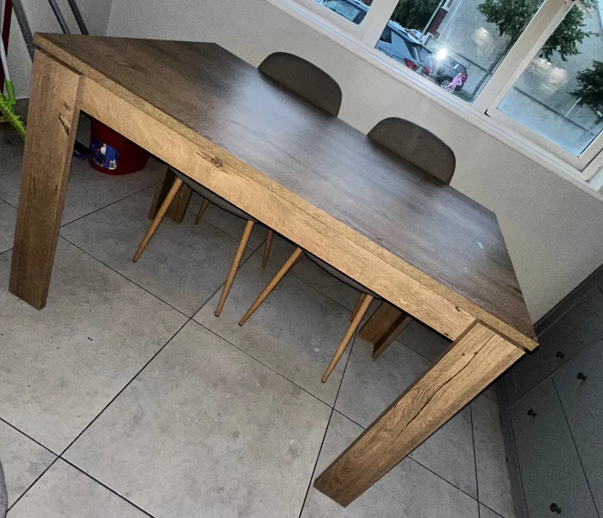 Kitchen table - Image 2