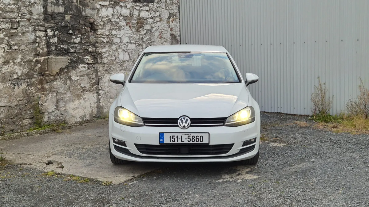 Volkswagen Golf Comfortline 1.2TSI 110hp DSG Auto - Image 2