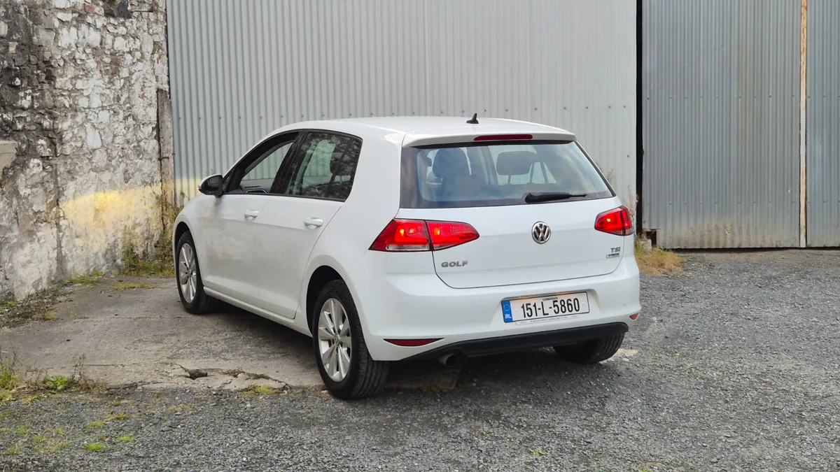 Volkswagen Golf Comfortline 1.2TSI 110hp DSG Auto - Image 4