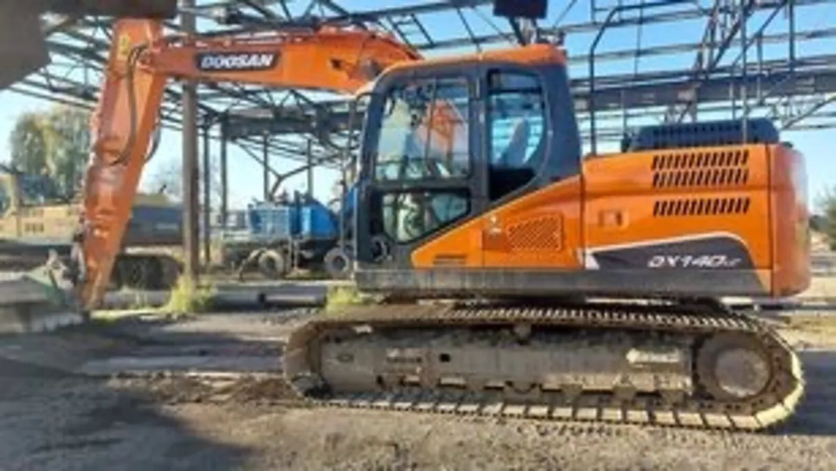 Looking to get digger moved