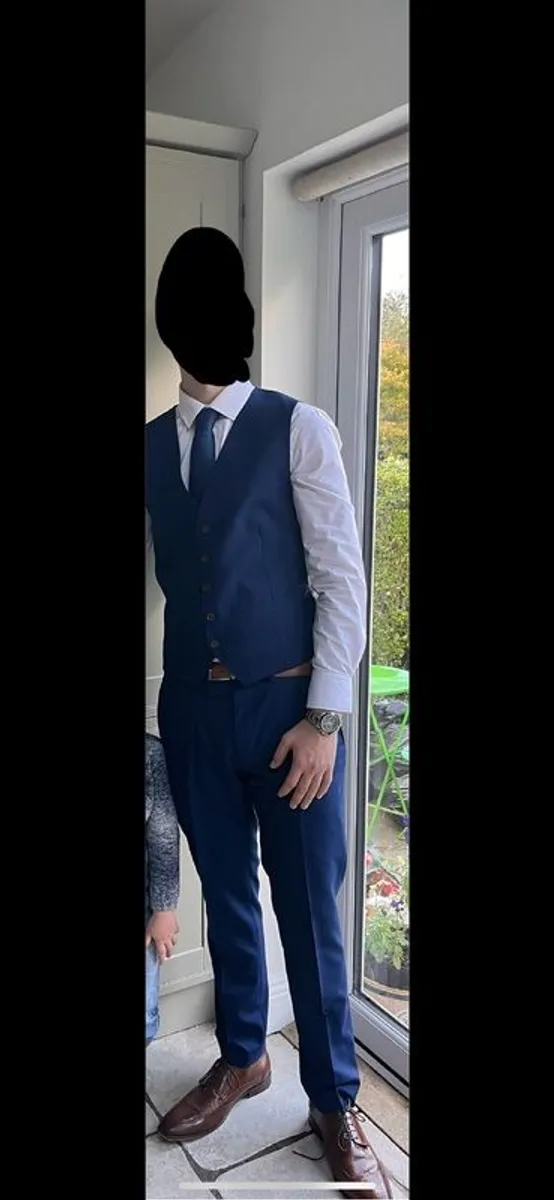 Limited edition Herbie and Frogg men's 3 piece suit - Image 2