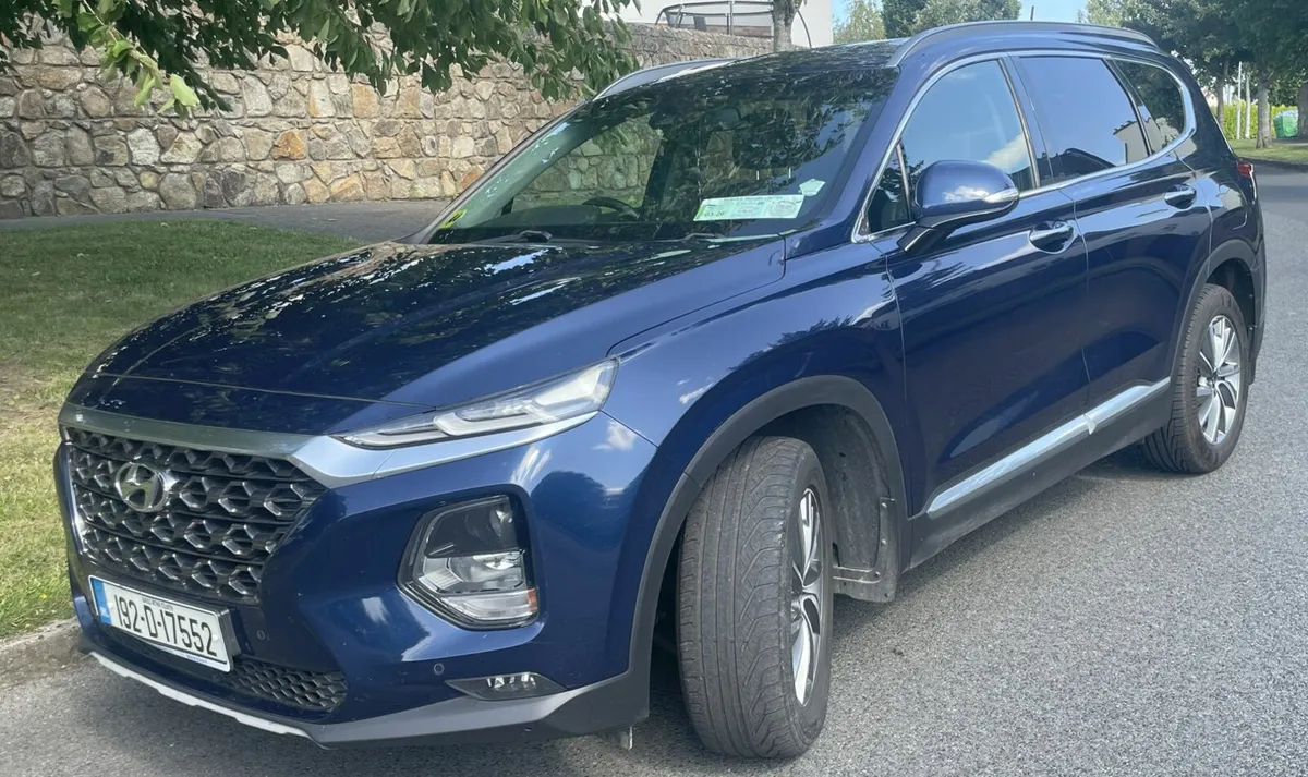 Hyundai Santa Fe 2019-2 Executive Plus 2WD, 7-seat - Image 1