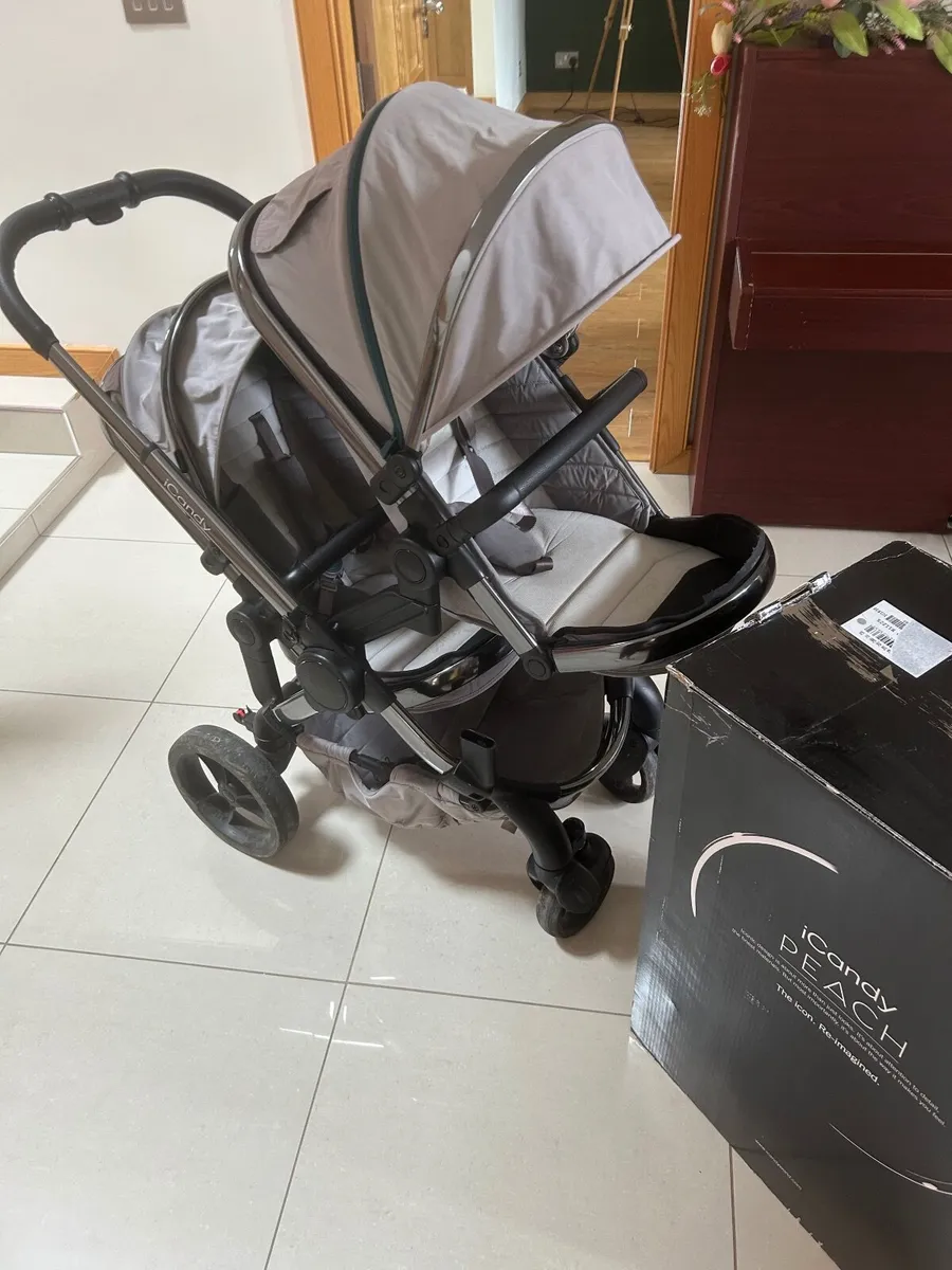 Icandy peach complete buggy system - Image 1