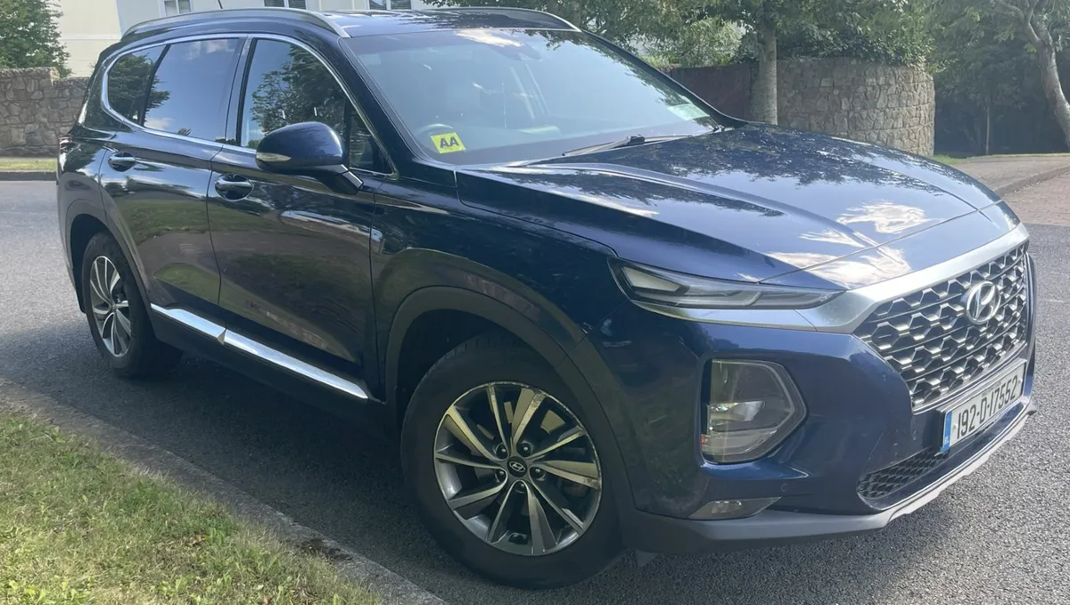 Hyundai Santa Fe 2019-2 Executive Plus 2WD, 7-seat - Image 3