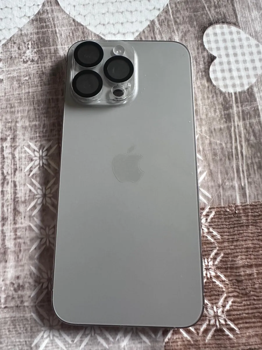 iPhone 15 Pro max 256gb - Image 3