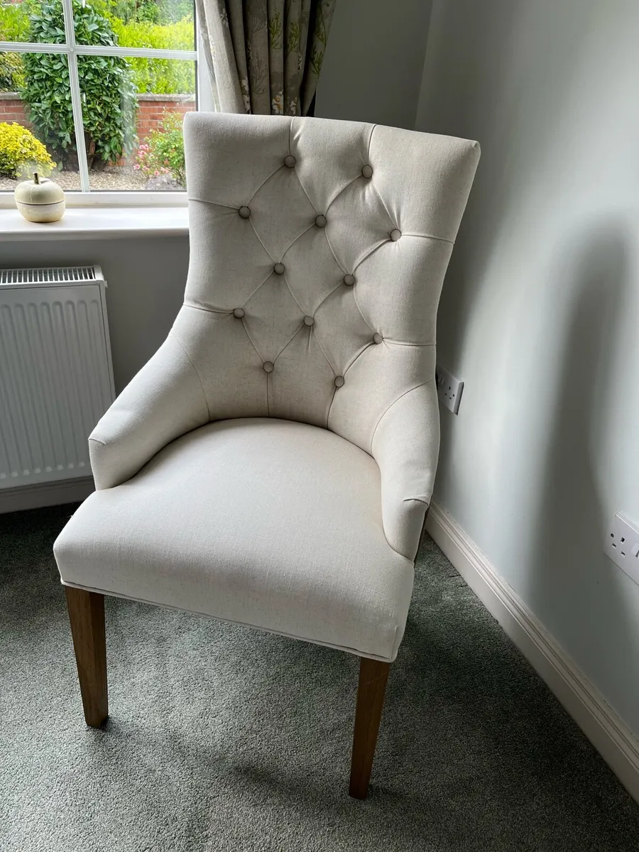 Bedroom chair - Image 1