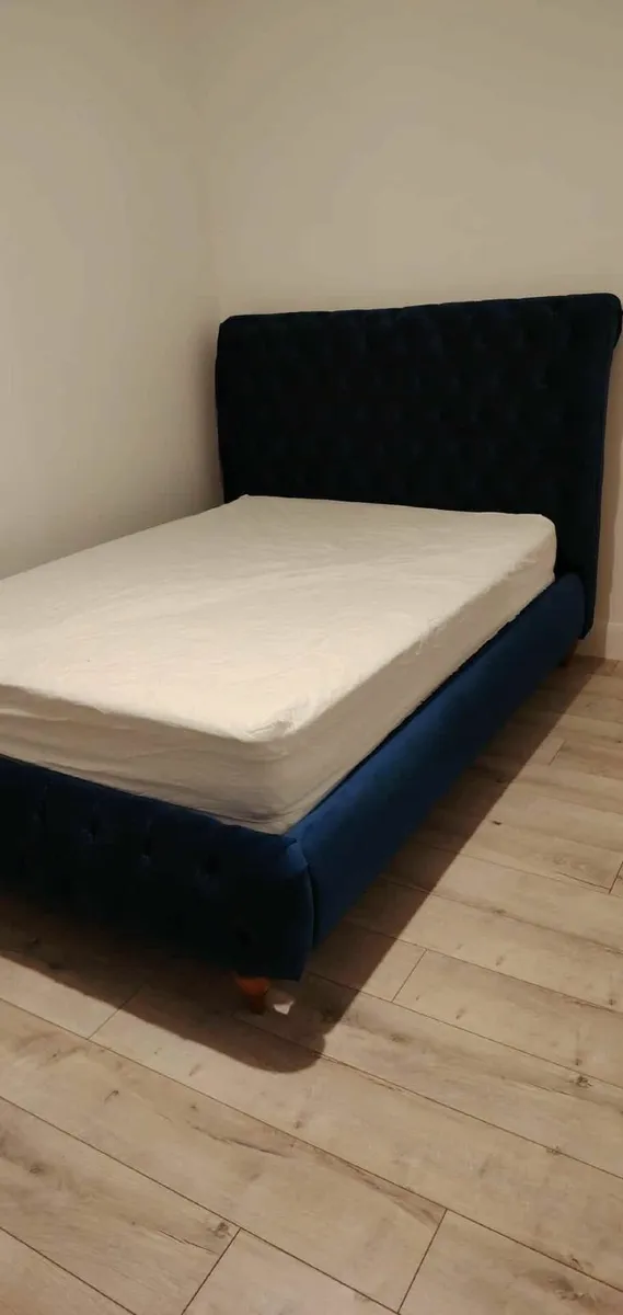 Bed - Image 4