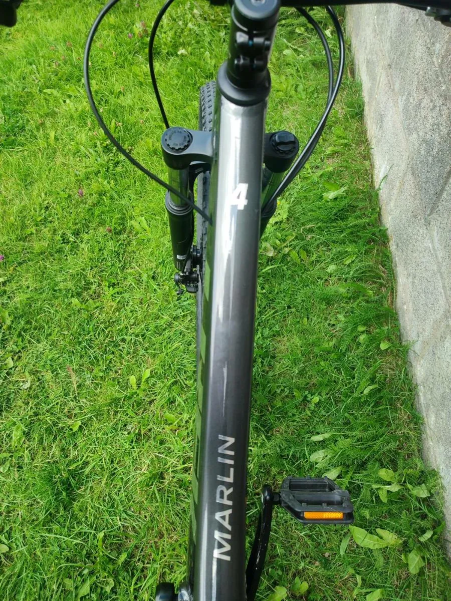 Trek marlin 4 mountain bike - Image 2