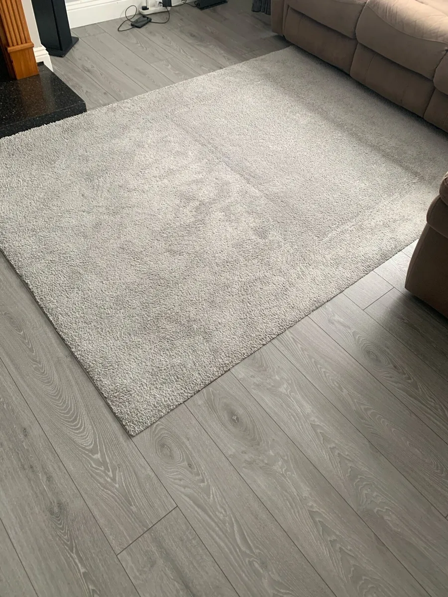 Carpet - Image 2