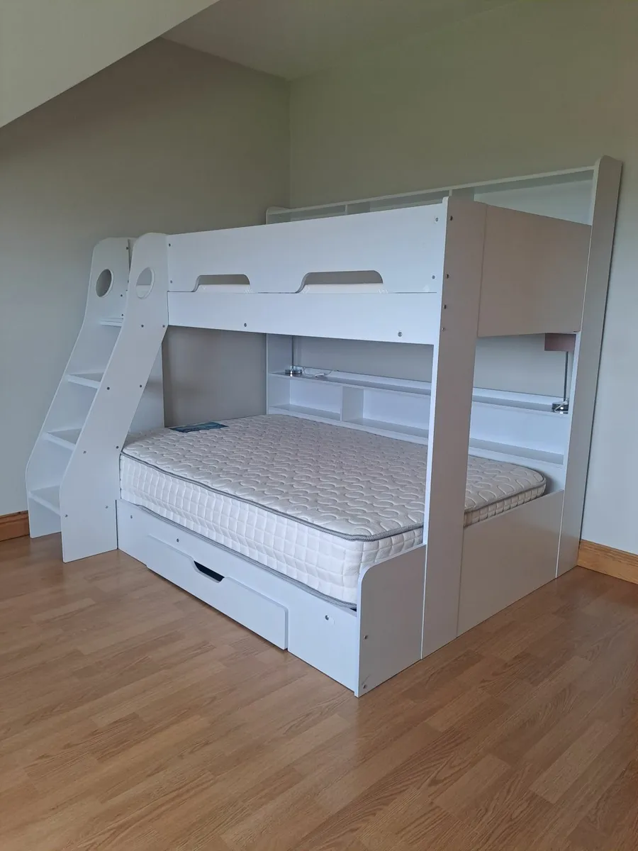 Bunk beds - Image 4