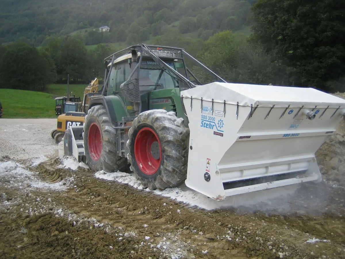 SBS 3000 Front or Rear Mounted linkage Spreader - Image 1