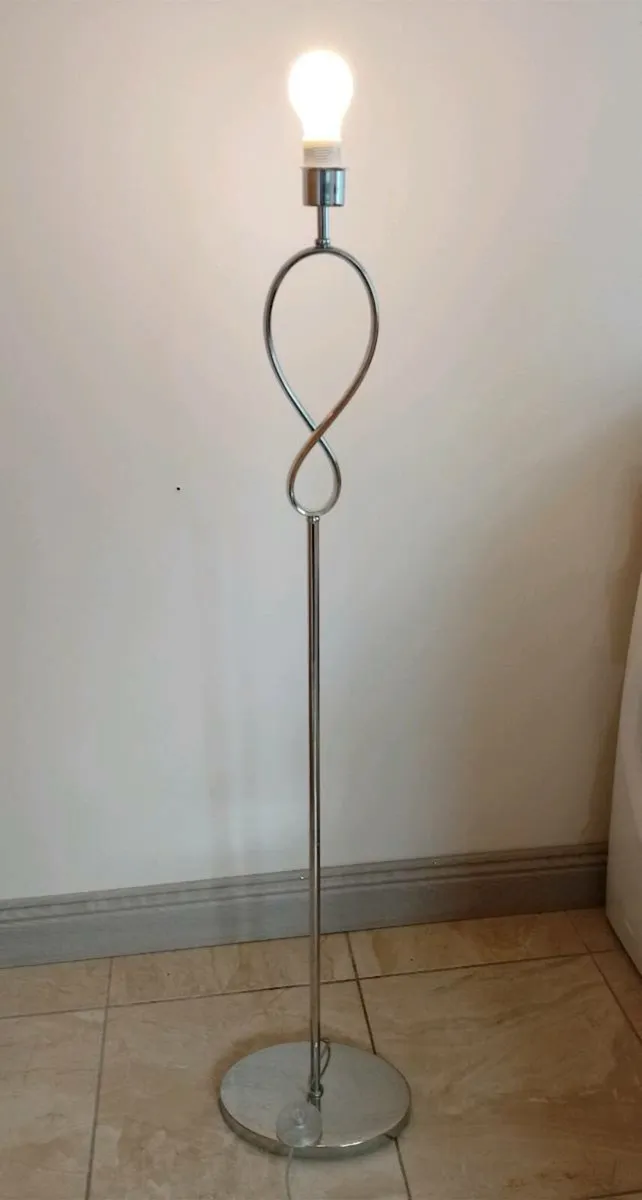Floor lamp for sale - Image 1