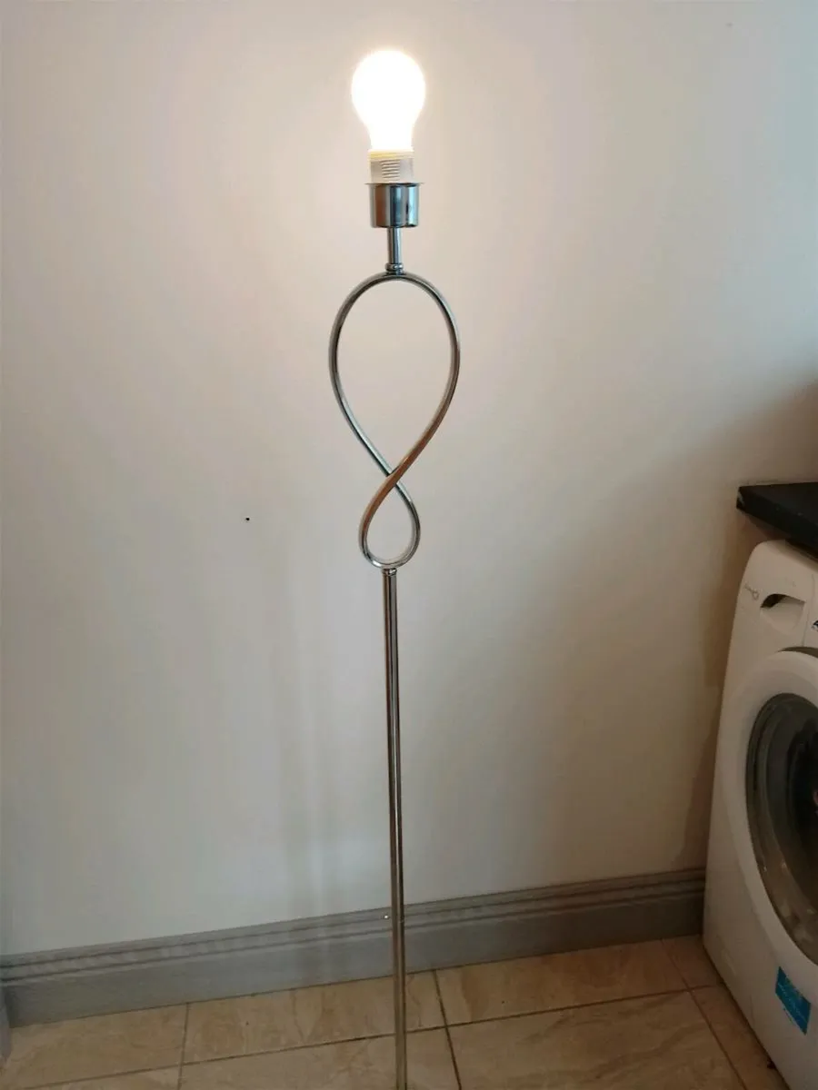 Floor lamp for sale - Image 2