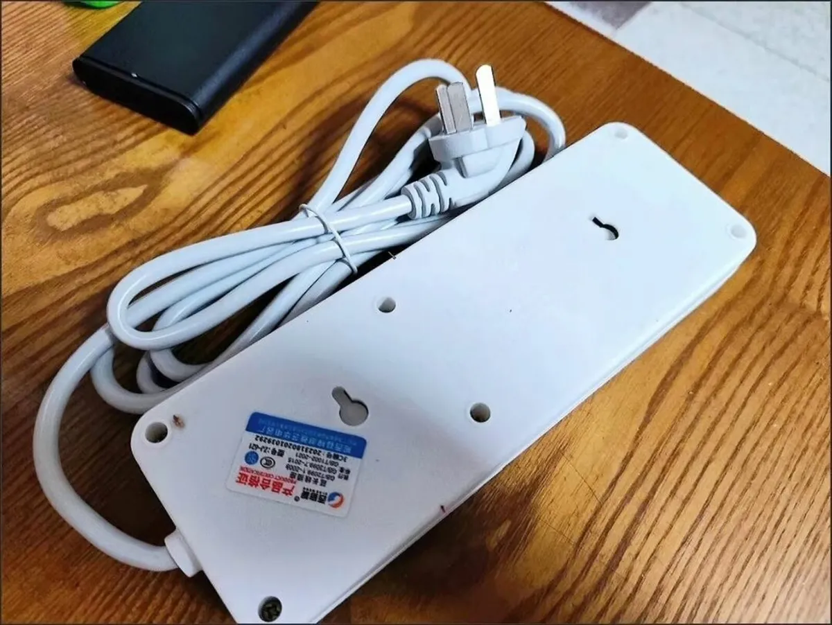 USB socket for home - Image 4