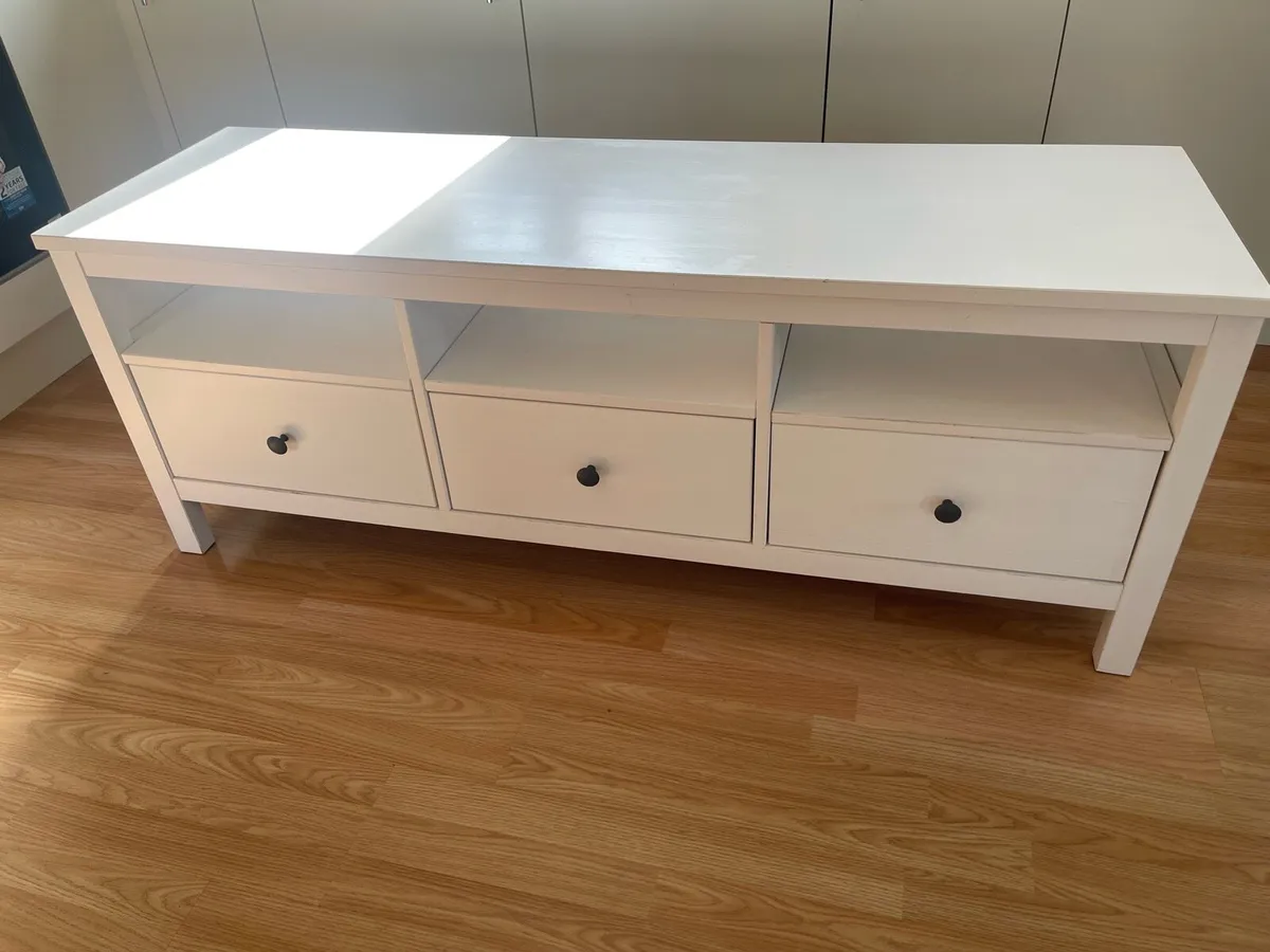Tv Unit - Image 1