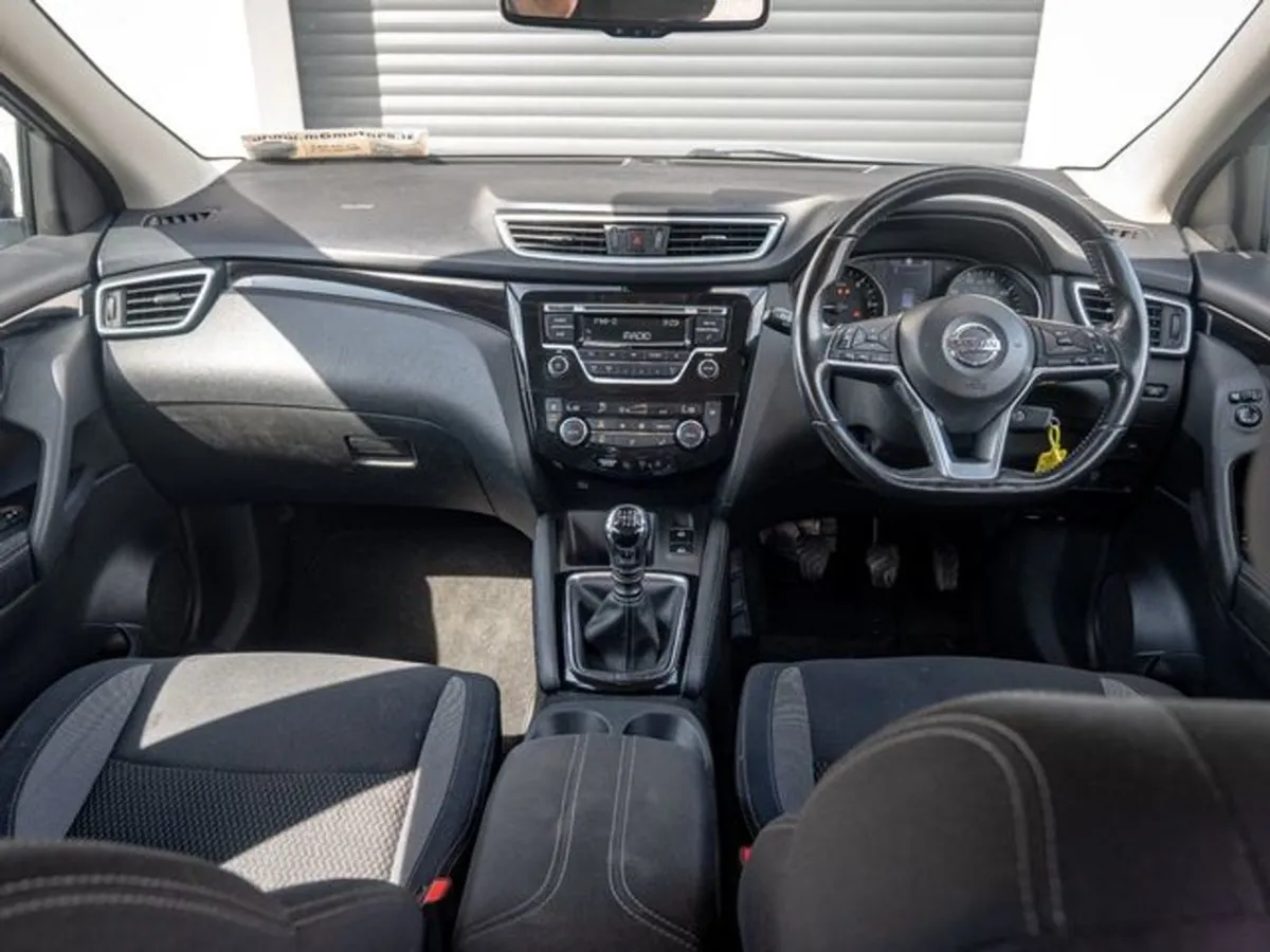 Nissan QASHQAI 1.5 DCI Acenta 5DR - Image 4