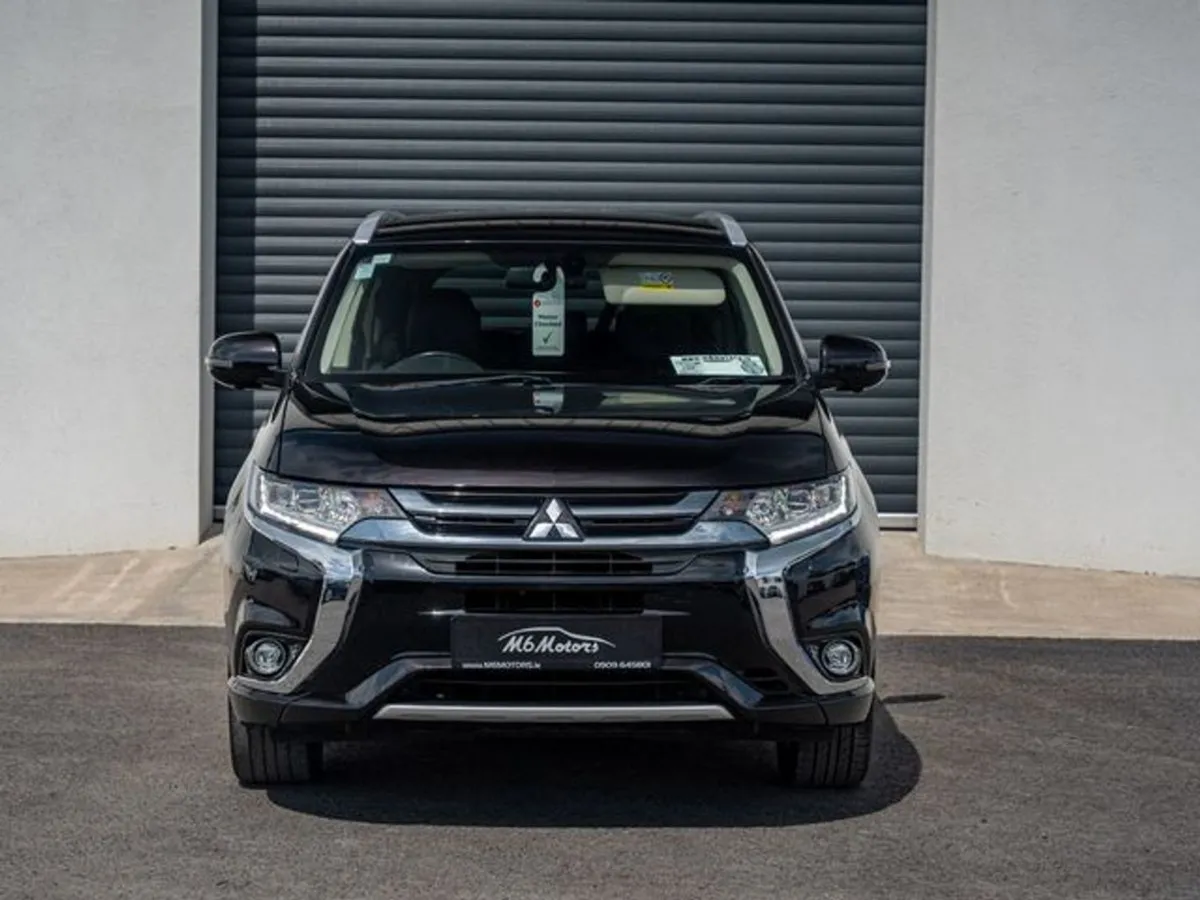 Mitsubishi Outlander 2.0 4H Phev 200BHP 5DR Auto - Image 2