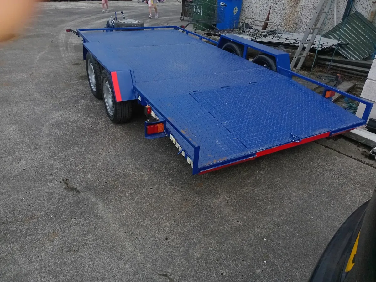Car transporter, flat trailer  HIRE - Image 4