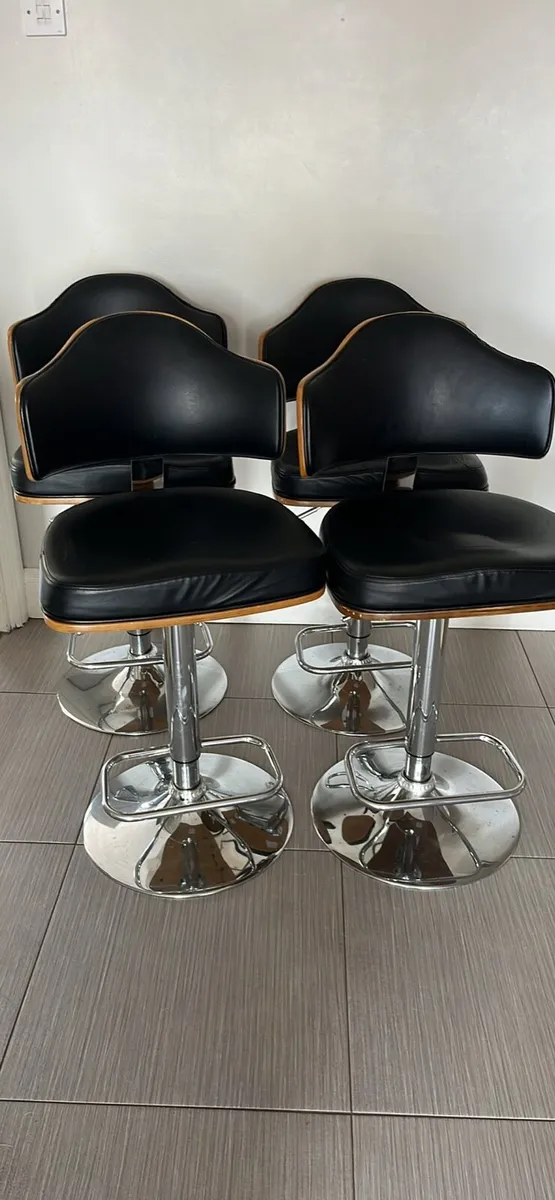 Kitchen stools - Image 4