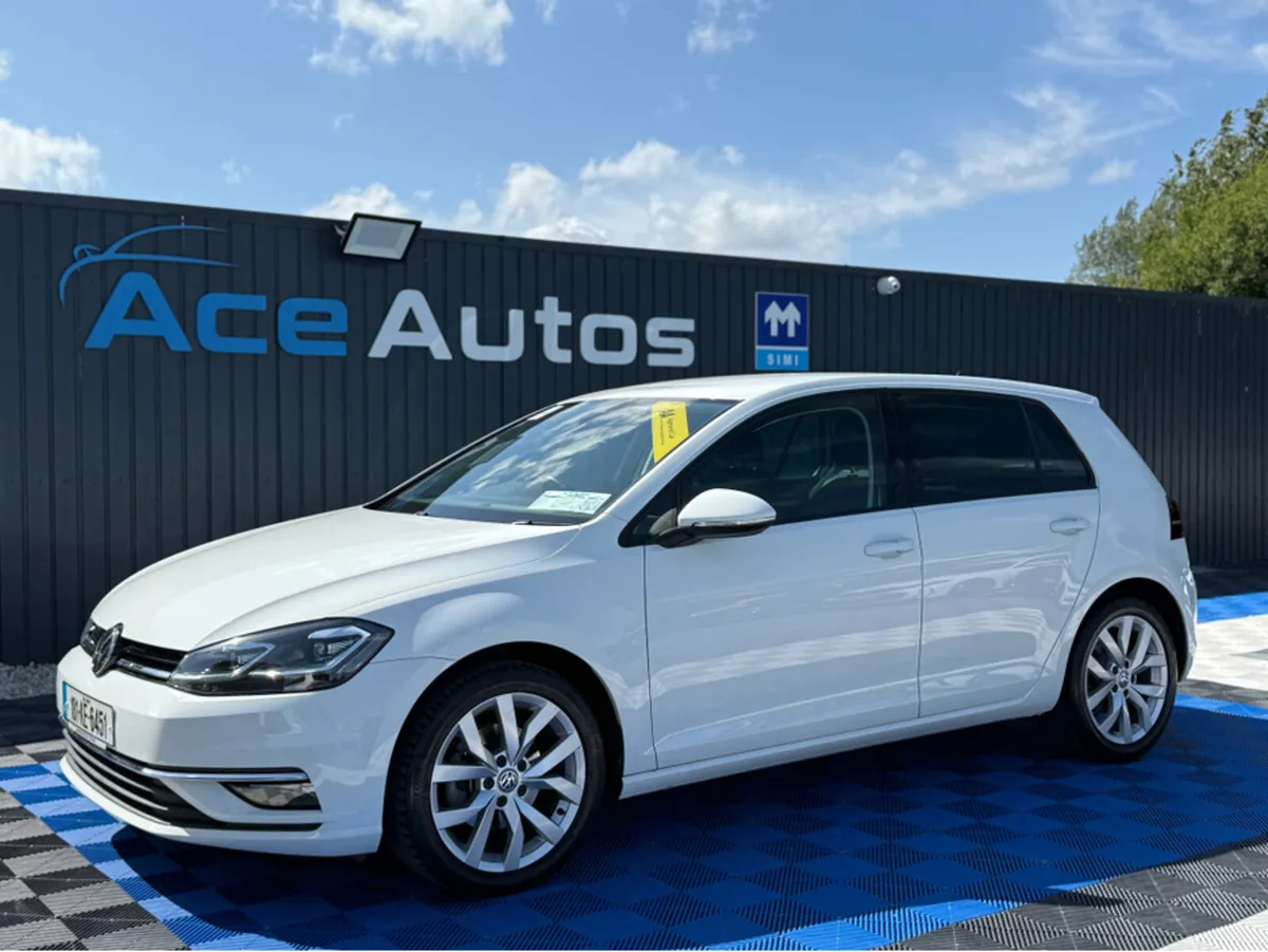 Volkswagen Golf HIGHLINE - 1.4 PETROL - AUTO - 12M - Image 3