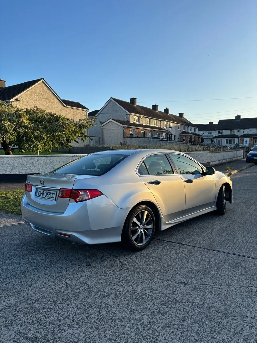 2013 Honda Accord - Image 2