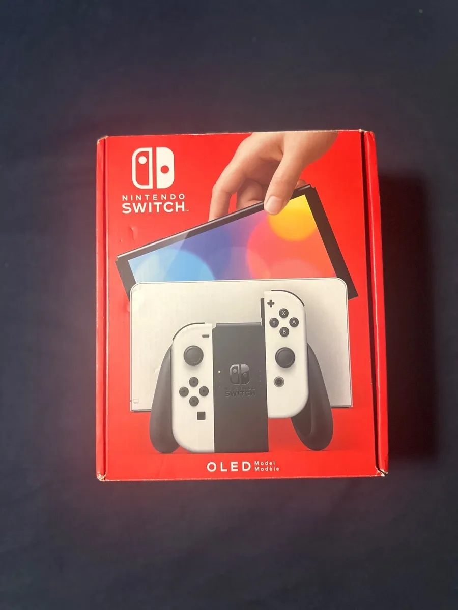 Nintendo Switch Oled (White joycons) 64GB - Image 1
