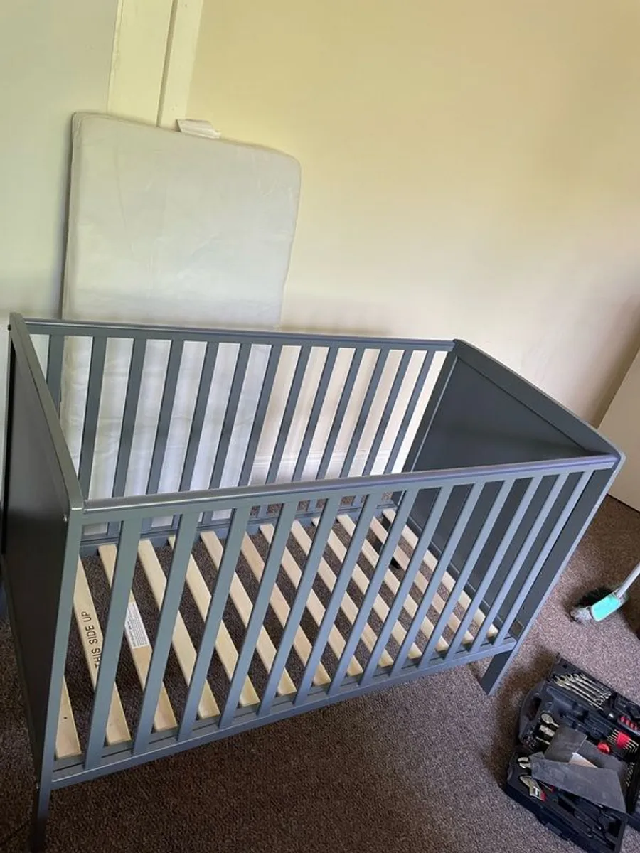 baby Cot - Image 2