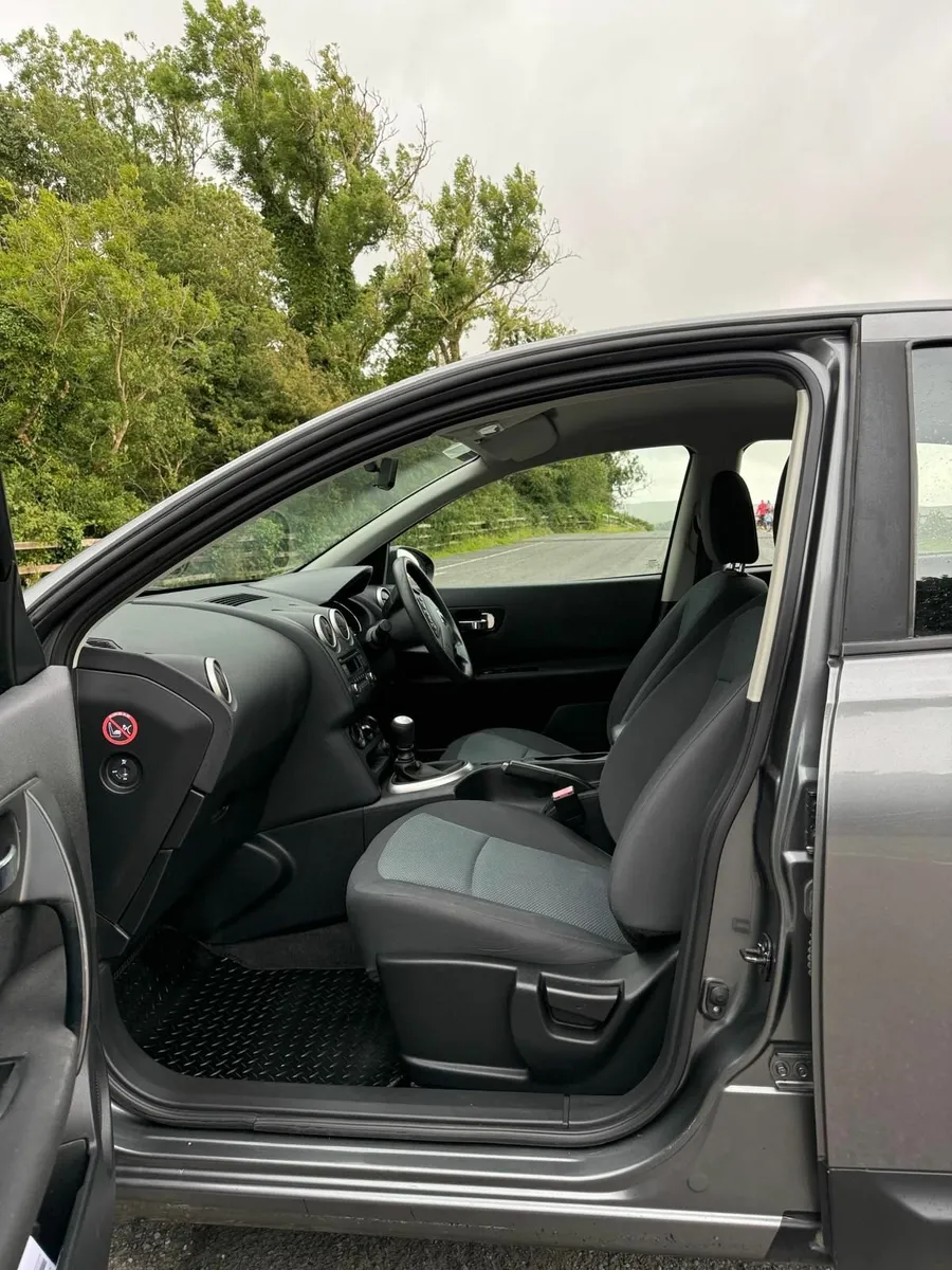 Nissan Qashqai 2013 - Image 2