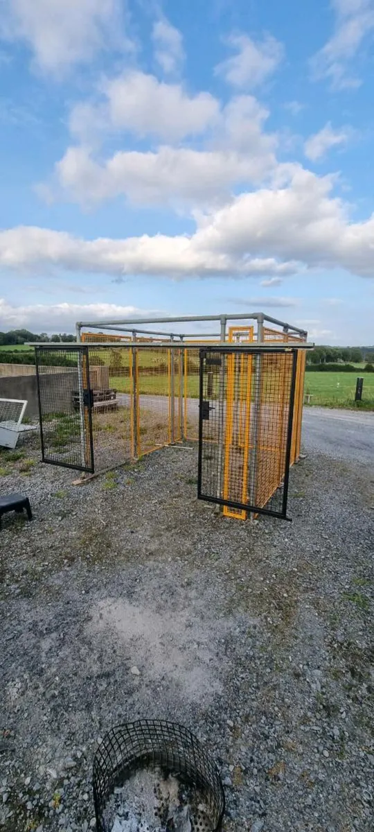 Industrial cage - Image 2