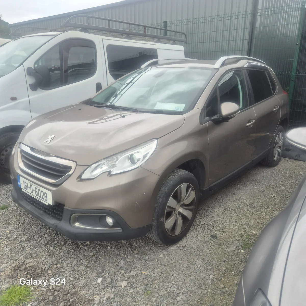 Peugeot 2008 petrol 60k miles - Image 1